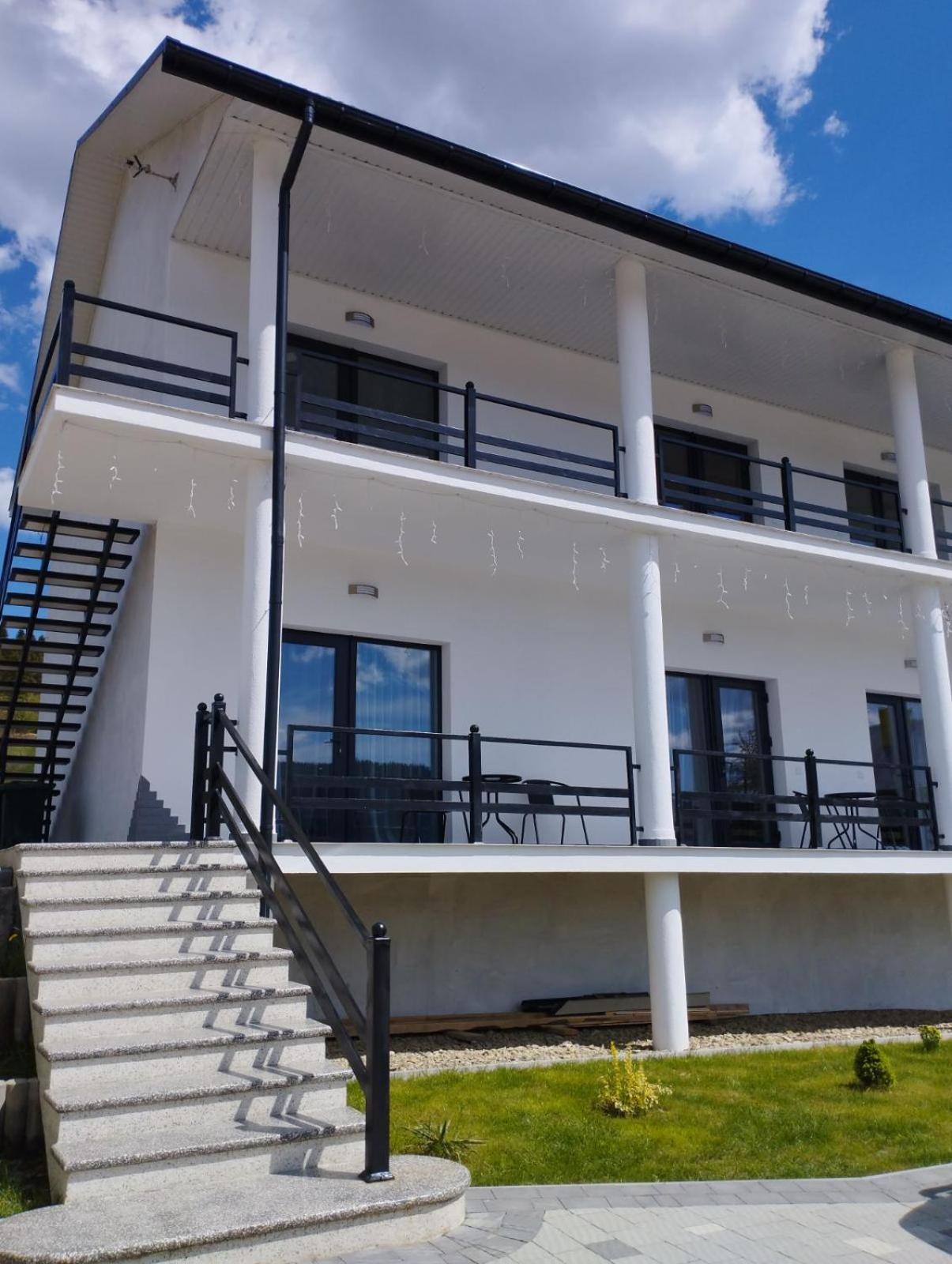 Apartamento Перлина Карпат Skhidnytsia Exterior foto